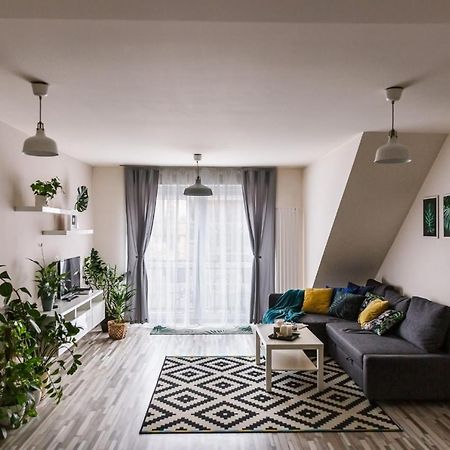 Apartament W Centrum Ustrzyki Dolne Bagian luar foto