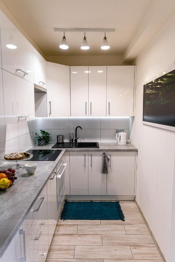 Apartament W Centrum Ustrzyki Dolne Bagian luar foto